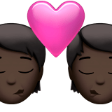 💏🏿 Kiss: Dark Skin Tone, Emoji by Apple