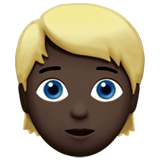 👱🏿 Person: Dunkle Hautfarbe, Blondes Haar Emoji von Apple