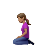 🧎🏽‍♀️ Woman Kneeling: Medium Skin Tone, Emoji by Apple