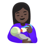 👩🏿‍🍼 Femme Allaitant Un Bébé : Peau Foncée Emoji par Google
