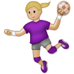 🤾🏼‍♀️ Handballspielerin: Mittelhelle Hautfarbe Emoji von Samsung