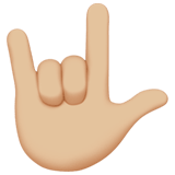 🤟🏼 Ich-Liebe-Dich-Geste: Mittelhelle Hautfarbe Emoji von Apple