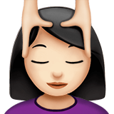 💆🏻‍♀️ Frau, Die Eine Kopfmassage Bekommt: Helle Hautfarbe Emoji von Apple
