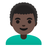 👨🏿‍🦱 Mann: Dunkle Hautfarbe, Lockiges Haar Emoji von Google
