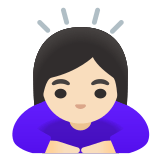 🙇🏻‍♀️ Femme Qui S’incline : Peau Claire Emoji par Google