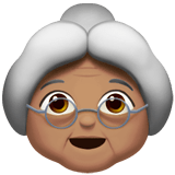 👵🏽 Femme Âgée : Peau Légèrement Mate Emoji par Apple