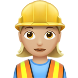 👷🏼‍♀️ Bauarbeiterin: Mittelhelle Hautfarbe Emoji von Apple